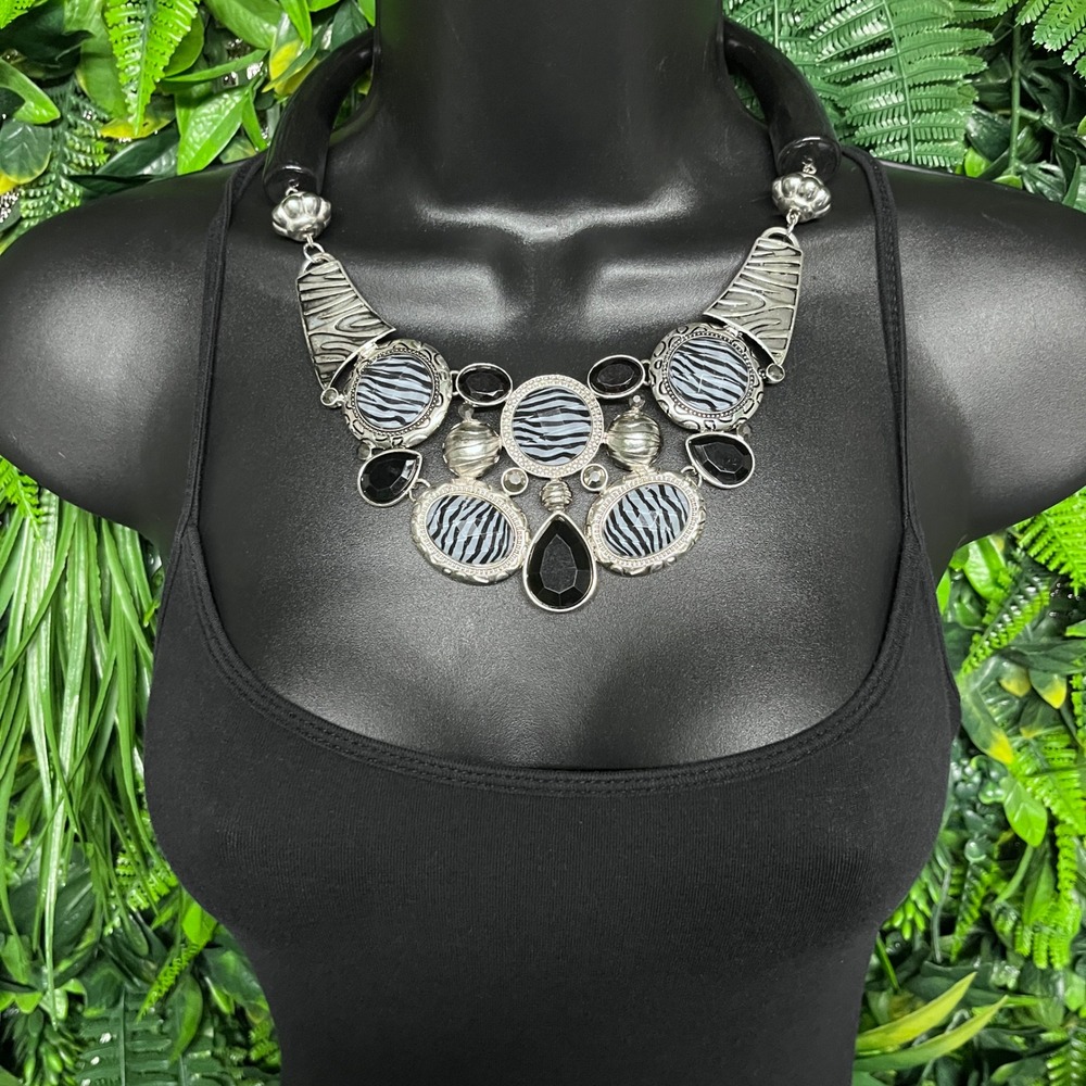 Zebra Statement Bib Necklace Black Silver‎ Tone Animal Print Safari Bold 3801
